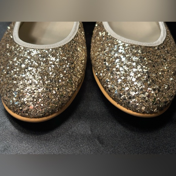 NEW Childrenchic Girls' Gold Glitter Mary Jane Flats - Picture 9 of 12